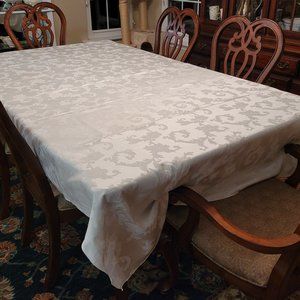 Vintage Cloth Tablecloth and Napkins